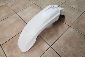 Parafango anteriore per Yamaha XT-E 600 3TB