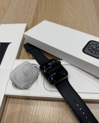 Apple watch Series 8 45mm acciaio GPS + CELLULAR