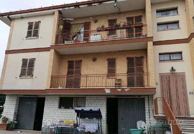 Abitazione a Montottone (FM)