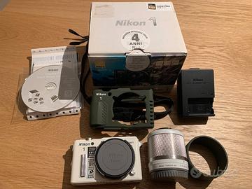 Nikon 1 AW1 con Nikon 1 11-27.5mm f/3.5-5.6 AW