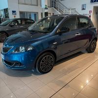 LANCIA YPSILON GOLD FULL OPTIONAL