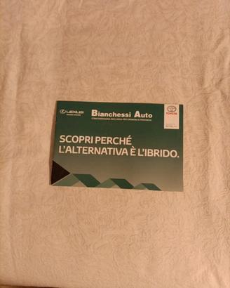 Opuscolo Guida Ibrido Toyota (2014)