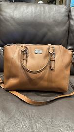 Borsa tracolla e mano
