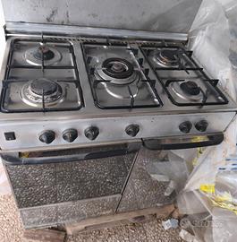cucina forno gas e fornelli 5 fuochi a gas 