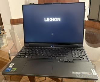 Lenovo Legion 7 - i7-12800HX - RTX 3070 Ti