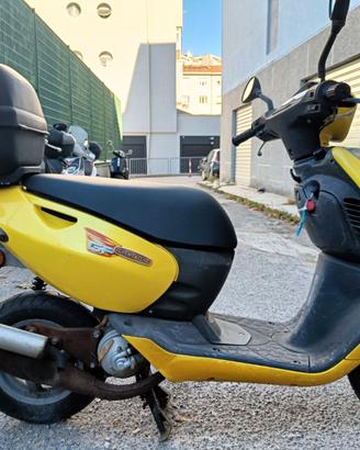 Scooter Aprilia Sonic GP 50