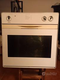 Forno elettrico da incasso. 