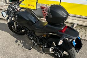 Annuncio moto ducati dark