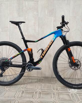MTB full carbon Torpado renero L 
