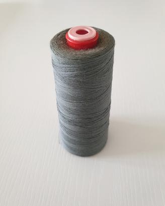 Bobina grande filo da cucito grigio