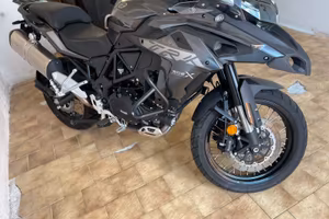 Benelli trk  502x