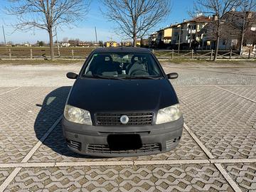 Fiat punto 1.2 benzina