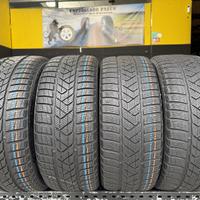 4 Gomme 205/40R17 Pirelli Invernali 95/80% residui