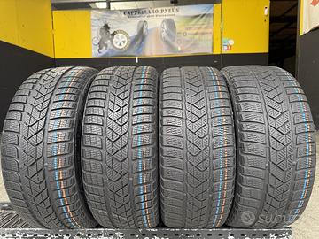4 Gomme 205/40R17 Pirelli Invernali 95/80% residui
