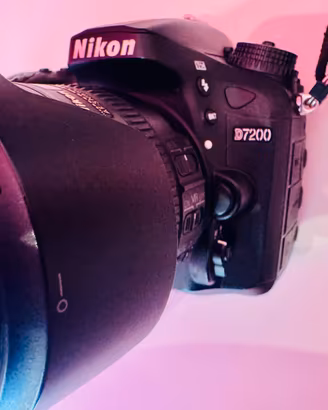 Nikon D7200 + Nikkor 16-85mm VR – Reflex completa