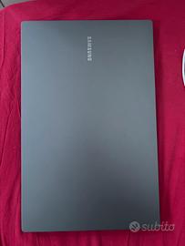Samnsung galaxy book 4 i3