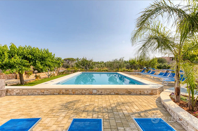 Villette con piscina ULTIME DISPONIBILITÀ