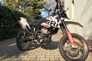 Derbi Senda DRD 125 SM 4T