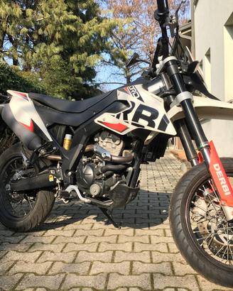Derbi Senda DRD 125 SM 4T
