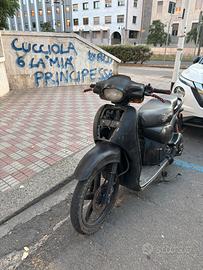 Scarabeo 4t 2009 per ricambi o sistemazione