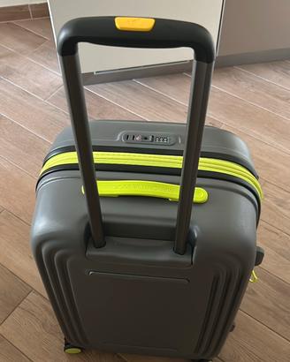Mandarina Duck Trolley Medio Espandibile