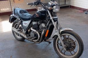 Honda VF 500 - 1986