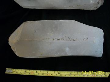 Grande punta di quarzo ialino da 2,1 kg