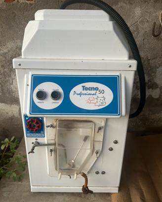 Allattatrice Tecno 50 per animali