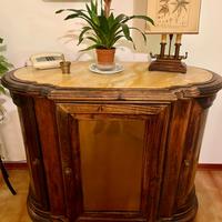 Prestigioso frigo-bar in stile '800