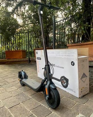 Monopattino Ninebot F25E Mercedes