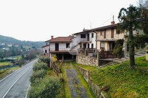 5 LOCALI A ADRARA SAN MARTINO
