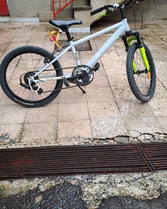 bicicletta bimbo/a ruote  20 pollici