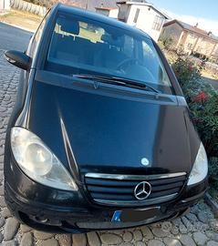 Mercedes-Benz A 160 - neopatentati