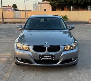 Bmw 320D INTERNI IN PELLE/NAVI/XENO