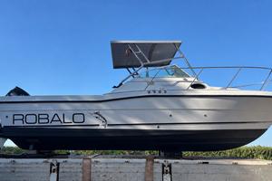 ROBALO 2660 WALKAROUND - American Style Fisherman