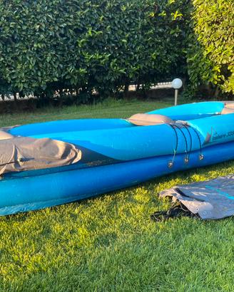 Canoa gonfiabile + salvagenti