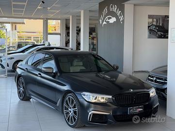 Bmw M550d xDrive Frozen Black Edizione limitata