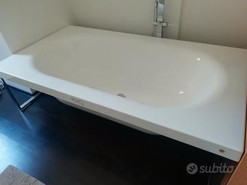  Vasca da bagno freestanding KOS model