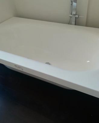  Vasca da bagno freestanding KOS model