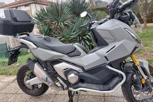 HONDA X-ADV 750 DCT Adventure Abs my21