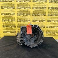 FORD FIESTA cambio usato F6JB