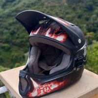 Casco mtb + protezioni