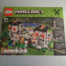LEGO 21127 MINECRAFT 