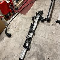 Thule ProRide portabici da tetto nero alluminio