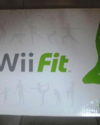 Gioco Wii Fit completo di balance e cd
