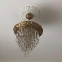 Lampadario Stile Classico.