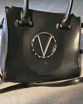 borsa valentino colore nero ecopelle moda chic