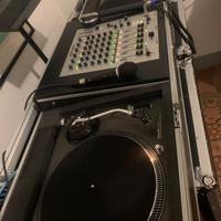 Consolle per DJ a vinile professionale