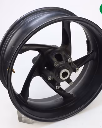 Cerchio posteriore 17 x 6 BENELLI Tre K 1130