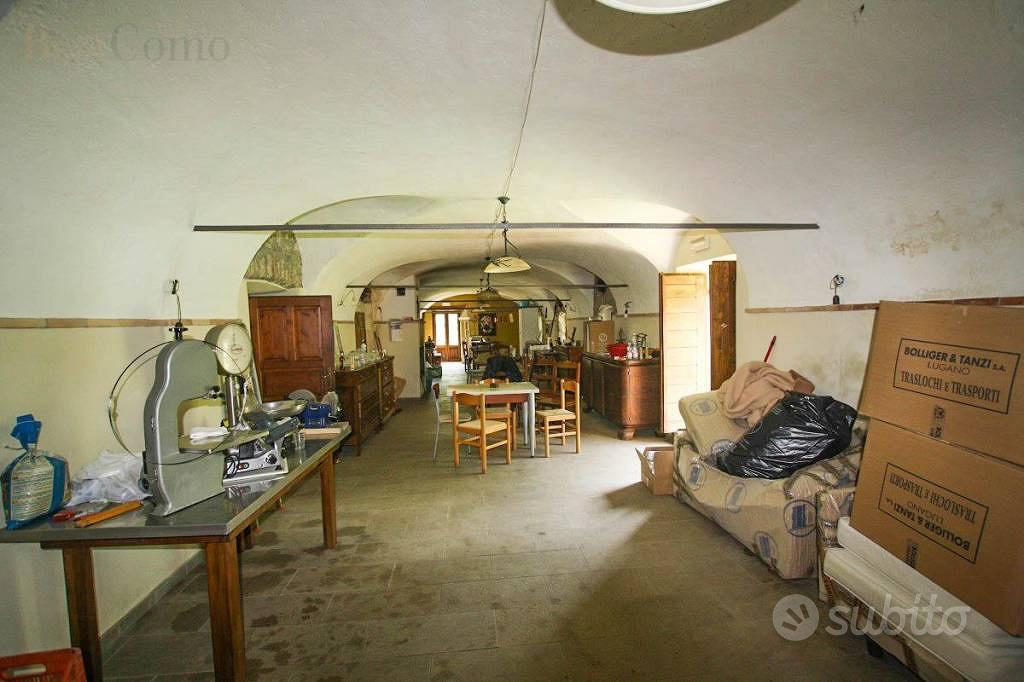 Rustico / Casale di 750 m² con più di 5 locali a P - Vista 5